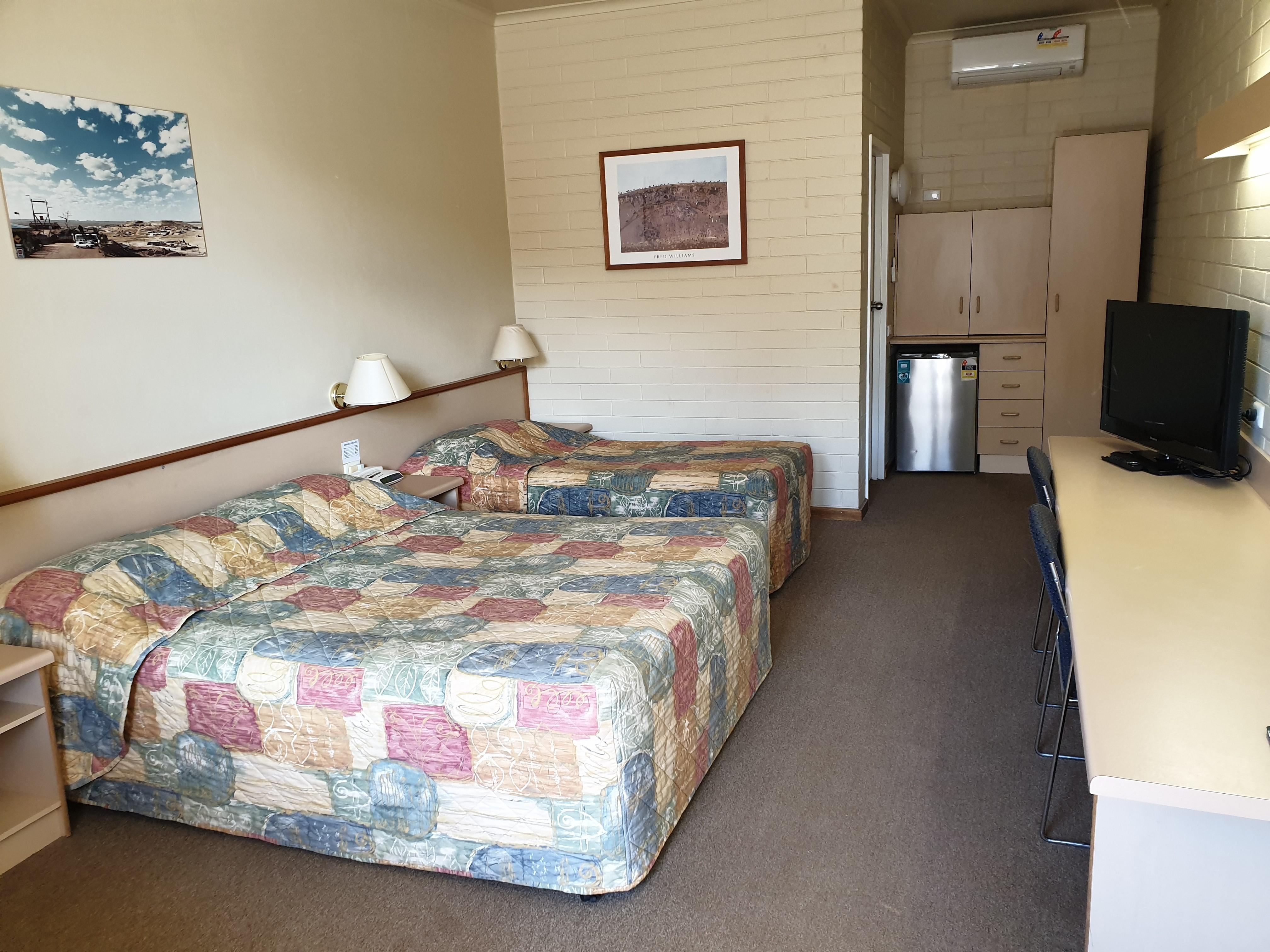Opal Inn Hotel, Motel, Caravan Park Coober Pedy Eksteriør billede